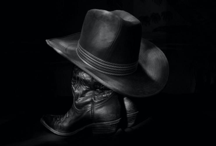 Comment porter un chapeau de cowboy ? - Le guide ultime