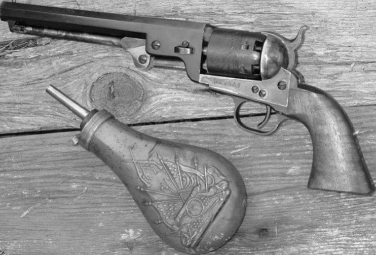 Tout savoir sur le Revolver Colt